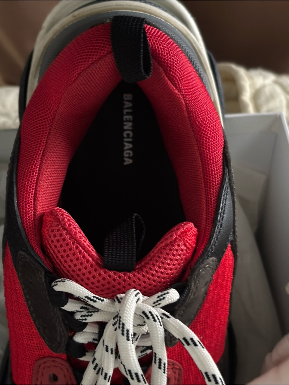 New Authentic Balenciaga Red Black Triple S Chunky Trainer Size 7 - Picture 8 of 10